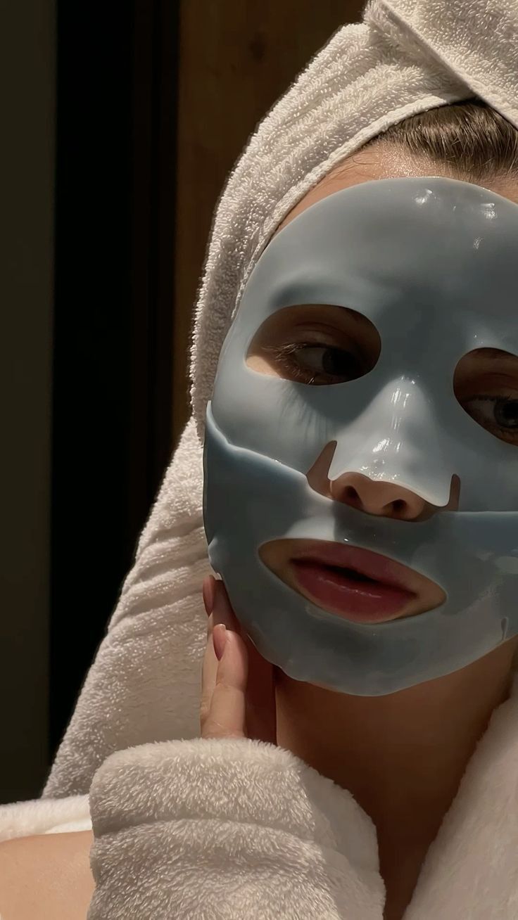 Cryo Rubber™ Face Mask with Hyaluronic Acid